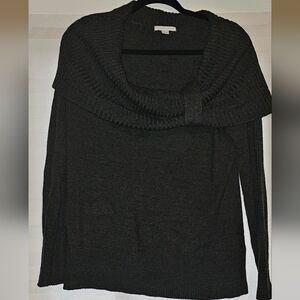 New York & Company Gray sweater
